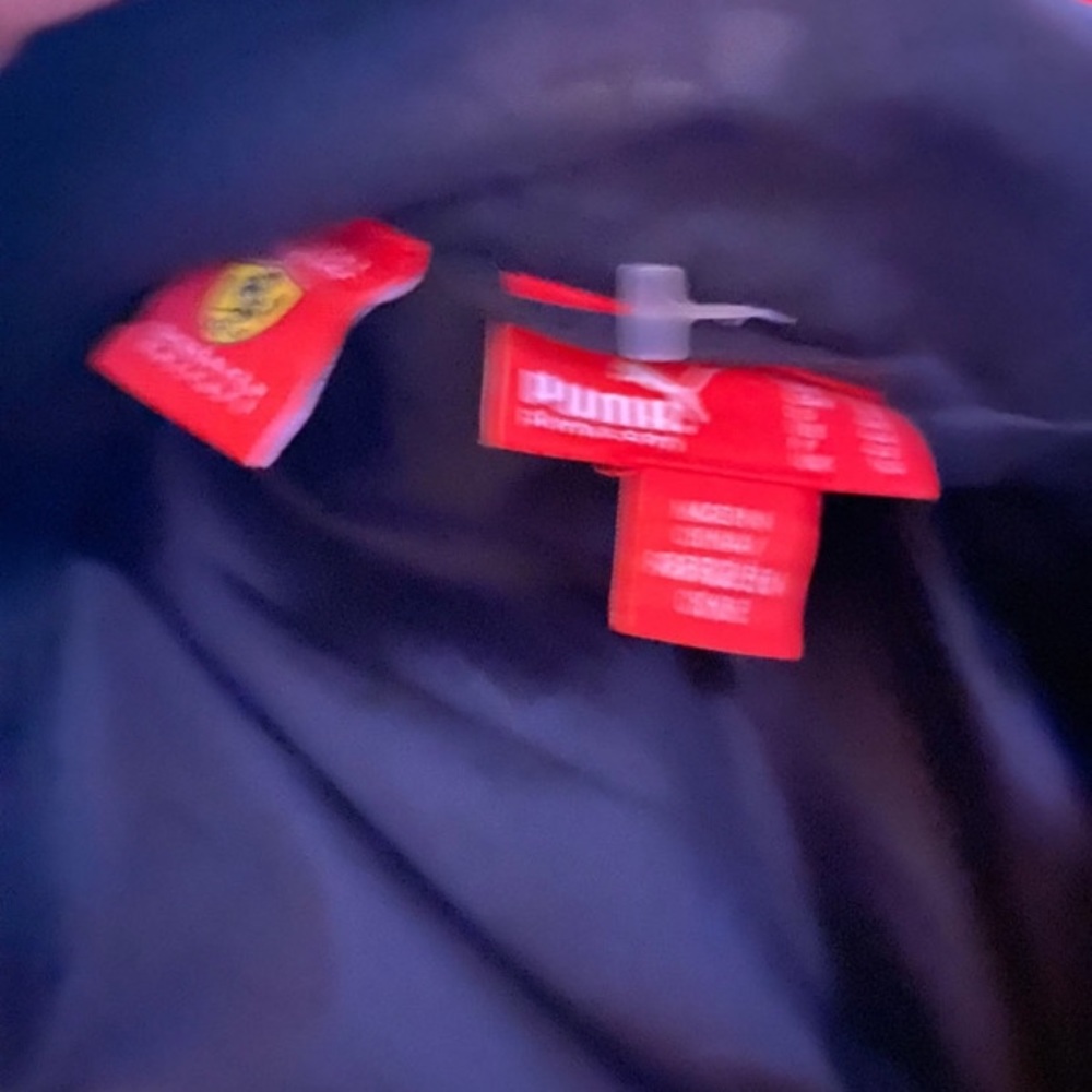Puma Ferrari jacket - Picture 8 of 8